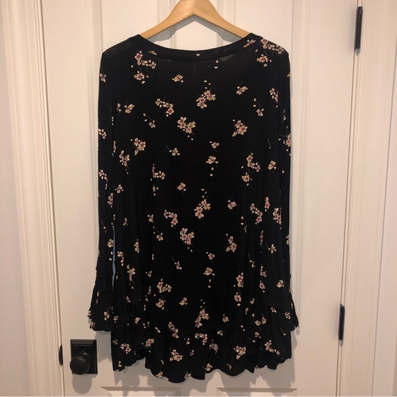 Free People Olivia Tunic in Black Floral Print - Picture 7 of 7